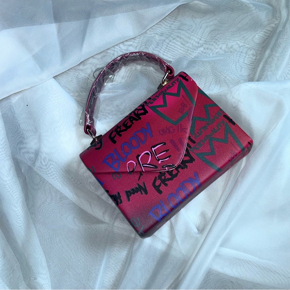 Stylish Red Graffiti Handbag